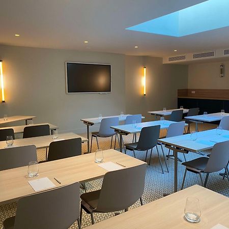 Hotel Yac Paris Clichy, A Member Of Radisson Individuals Esterno foto