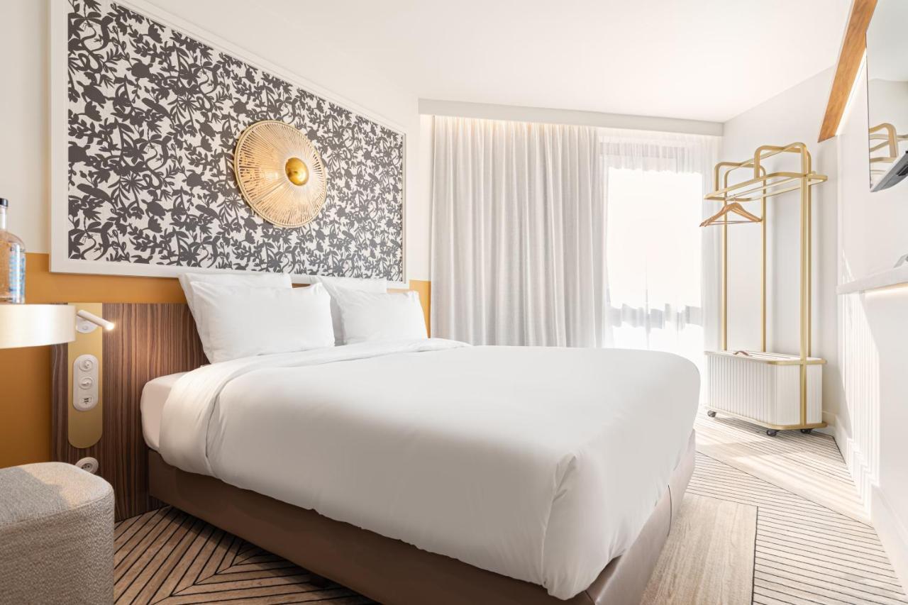 Hotel Yac Paris Clichy, A Member Of Radisson Individuals Esterno foto